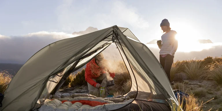 8 Best Sleeping Bags for Cold-Weather Camping