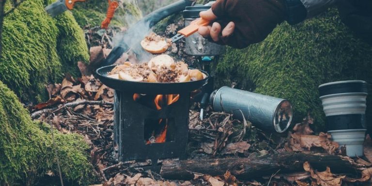Campfire Cooking Mistakes Beginners Should Avoid